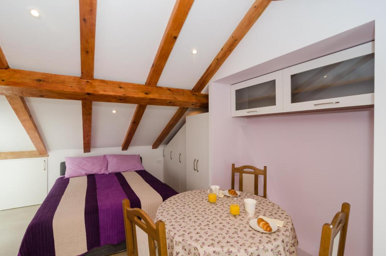 Burum - With Beautiful View 2 Bed & Breakfast Dubrovnik