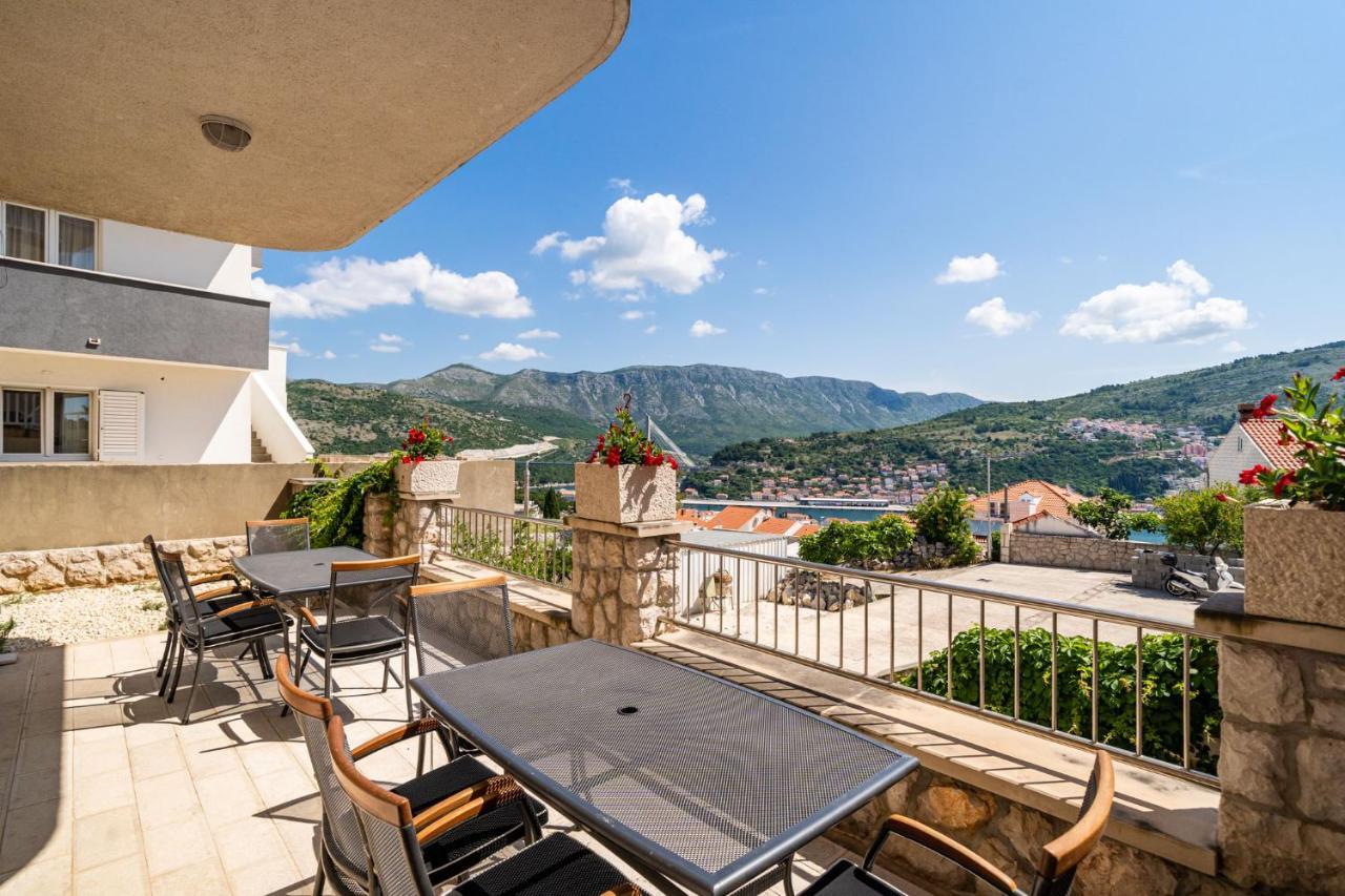 Bed & Breakfast Burum - With Beautiful View 2 Dubrovnik
