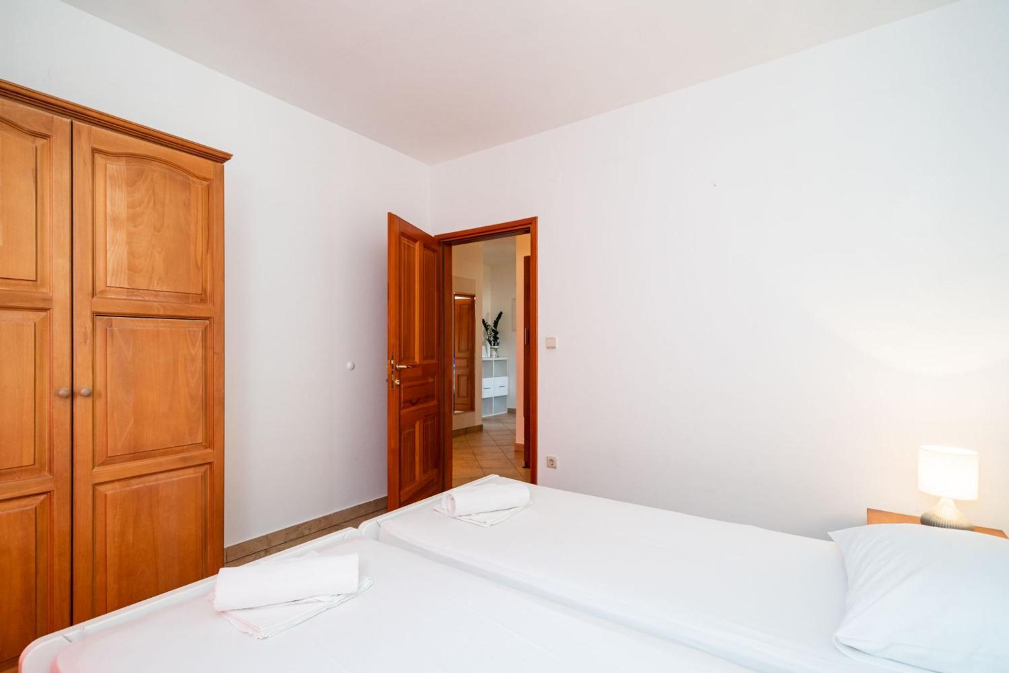 Bed & Breakfast Burum - With Beautiful View 2 Dubrovnik